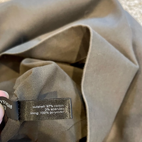 The Limited Pencil Skirt. Dark Army Green Brown Color. Size 2. - Picture 7 of 9